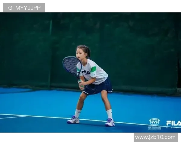 深圳网球队在挑战赛中的灵活应变能力展现出色表现与战术智慧